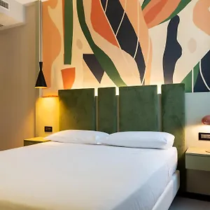 4* Apart-hotel Elite &